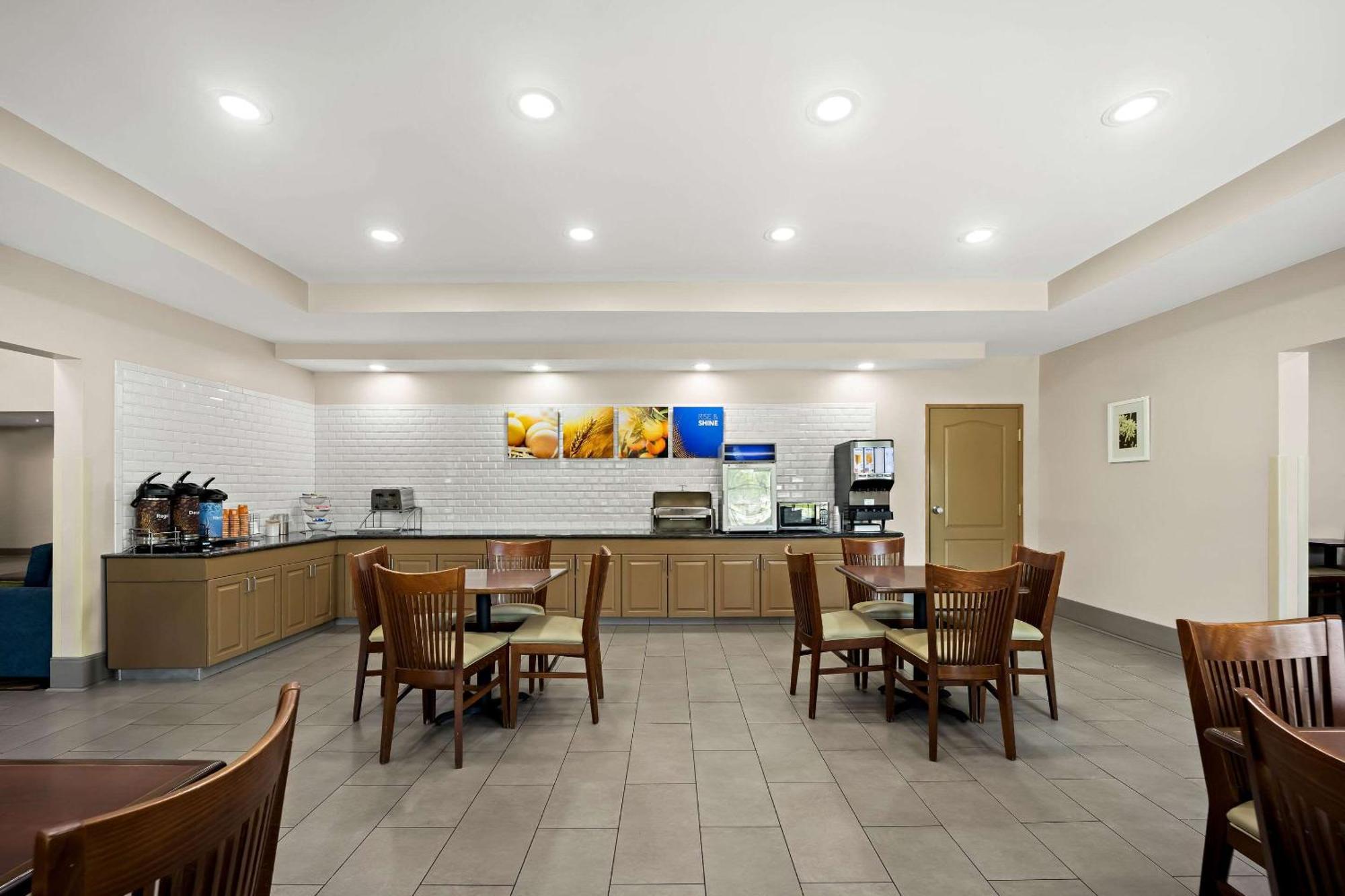 Comfort Inn & Suites High Point - Archdale Zewnętrze zdjęcie